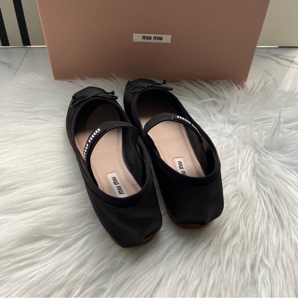 Miu Miu Black Women's Ballet Flats - Picture 3 of 8